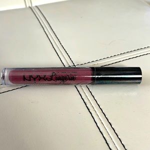 NYX Lingerie Lip Color